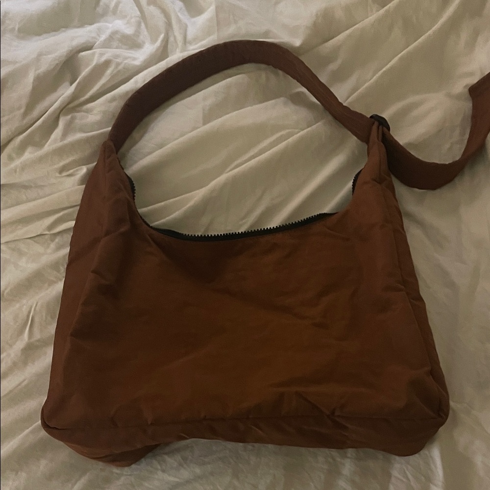 Baggu Brown Shoulder Bag.